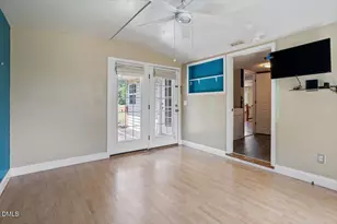 815 W 3rd St, Siler City, NC 27344 - Photo 27