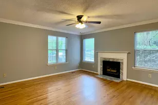 1073 Mills St, Raleigh, NC 27608 - Photo 3