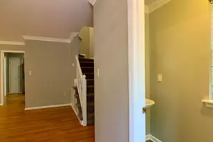 1073 Mills St, Raleigh, NC 27608 - Photo 7