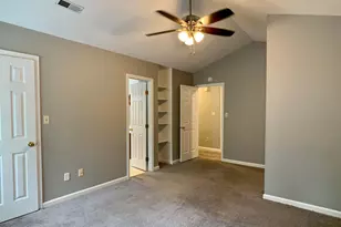 1073 Mills St, Raleigh, NC 27608 - Photo 9