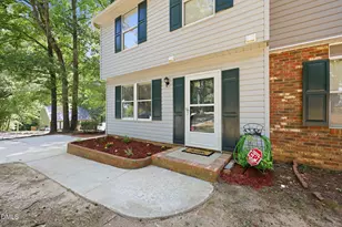 408 Galashiels Pl, Wake Forest, NC 27587 - Photo 3
