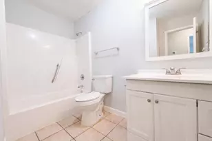 909 Axis Cir, Hope Mills, NC 28348 - Photo 15