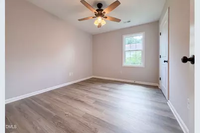 702 S Fayetteville Avenue, Dunn, NC 28334 - Photo 13