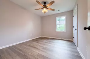 702 S Fayetteville Ave, Dunn, NC 28334 - Photo 13