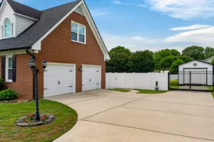 4908 Allanbrooke Ln, Fuquay Varina, NC 27526 - Photo 5