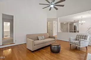 113 Long Shadow Ln, Cary, NC 27518 - Photo 5