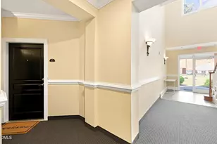 512 Ives Ct, Chapel Hill, NC 27514 - Photo 3