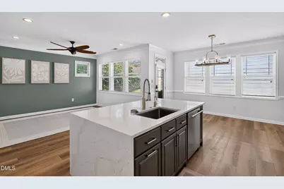 5542 Wade Park Boulevard, Raleigh, NC 27607 - Photo 21