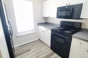 2405 Bay Harbor Dr, Raleigh, NC 27604 - Photo 5