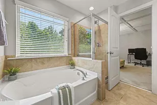 160 Token House Rd, Durham, NC 27703 - Photo 25