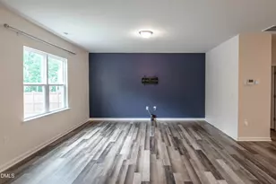 8400 Jordan Meadow Dr, Fuquay-Varina, NC 27526 - Photo 9