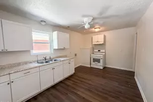 131 W Cornwallis Rd, Durham, NC 27707 - Photo 5
