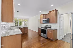 12104 Pawleys Mill Cir, Raleigh, NC 27614 - Photo 15