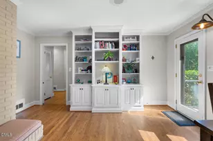 1228 Ridgecrest Ave, Burlington, NC 27215 - Photo 7