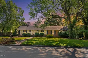1228 Ridgecrest Ave, Burlington, NC 27215 - Photo 1