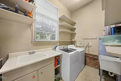 1228 Ridgecrest Avenue, Burlington, NC 27215 - Photo 23