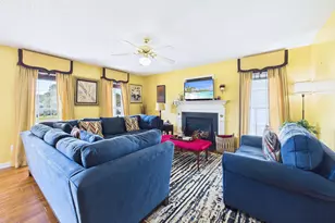 2301 Lockwood Folly Ln, Raleigh, NC 27610 - Photo 11