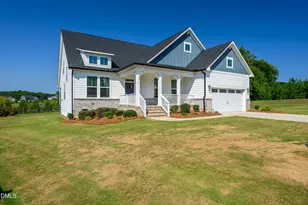 16 Blue Monarch Ln, Fuquay Varina, NC 27526 - Photo 3