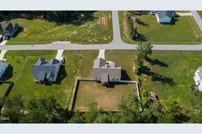 51 Split Rock Way, Zebulon, NC 27597 - Photo 5