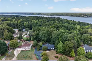 103 Landfall Ct, Roanoke Rapids, NC 27870 - Photo 3