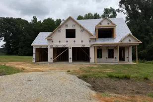 270 Bandelier Dr, Selma, NC 27576 - Photo 1