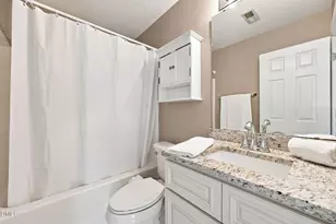 105 Thornton Green Pl, Holly Springs, NC 27540 - Photo 47