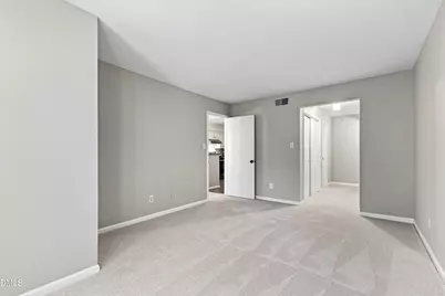 1061 Wirewood Drive #301, Raleigh, NC 27605 - Photo 23