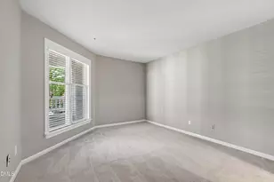 1061 Wirewood Dr, Raleigh, NC 27605 - Photo 27