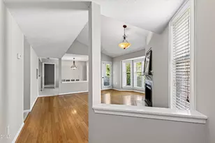 1061 Wirewood Dr, Raleigh, NC 27605 - Photo 5