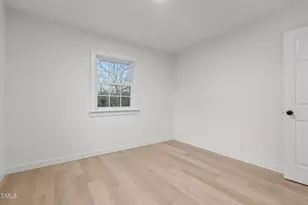 6037 Dahlgren Ave, Fayetteville, NC 28314 - Photo 17