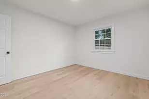 6037 Dahlgren Ave, Fayetteville, NC 28314 - Photo 15