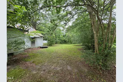 308 W W Horton Street, Zebulon, NC 27597 - Photo 3