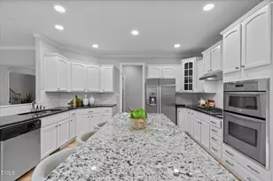 1019 Bianco Dr, Raleigh, NC 27607 - Photo 11