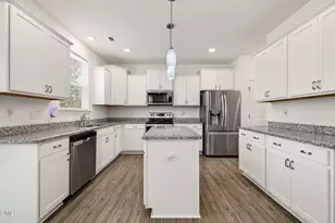 1408 Weavers Trce Dr, Zebulon, NC 27597 - Photo 7