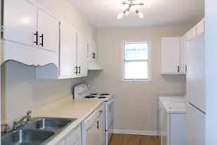 103 Ashley Forest Rd, Chapel Hill, NC 27514 - Photo 5