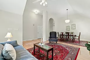 5237 Fairmead Cir, Raleigh, NC 27613 - Photo 9