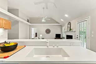 5237 Fairmead Cir, Raleigh, NC 27613 - Photo 19