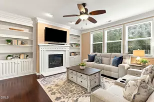 554 Front Ridge Dr, Cary, NC 27519 - Photo 9