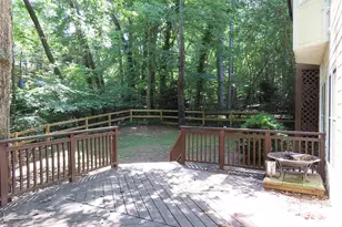 8 Wythebrook Ln, Durham, NC 27713 - Photo 19