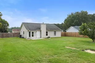 174 Eulon Loop, Raeford, NC 28376 - Photo 41