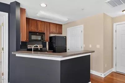 6365 Park Creek Drive, Charlotte, NC 28262 - Photo 5