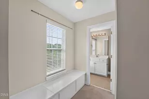 6365 Park Creek Dr, Charlotte, NC 28262 - Photo 13