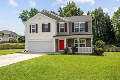 658 Yorkshire Drive, Clayton, NC 27520 - Photo 1