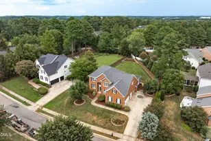 10840 Round Brook Cir, Raleigh, NC 27617 - Photo 69