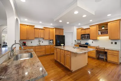 12413 Mayhurst Place, Raleigh, NC 27614 - Photo 17