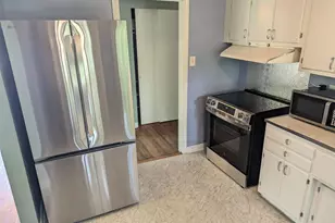 2325 Glascock St, Raleigh, NC 27610 - Photo 5