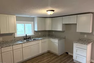 112 2nd St, Erwin, NC 28339 - Photo 5