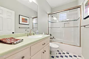 124 Tharrington Dr, Chapel Hill, NC 27516 - Photo 27
