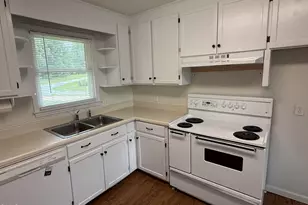65 Bunn Ave, Zebulon, NC 27597 - Photo 11