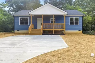 1437 Duggins Dr, Burlington, NC 27217 - Photo 1